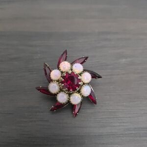 SINGLE Vintage Judy Lee Red Opalescent Cabochon & Rhinestone Clip Earring